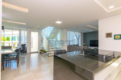 Casa à venda em Curitiba, Bairro Alto, com 3 quartos, com 318.23 m²