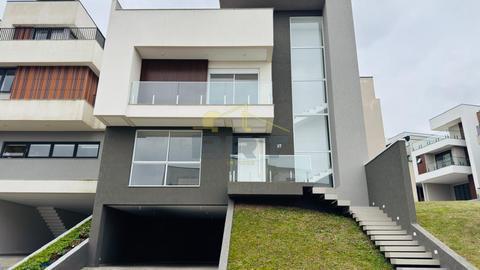Casa à venda em Curitiba, Bairro Alto, com 3 suítes, com 285 m², Residencial Alto Boulevard