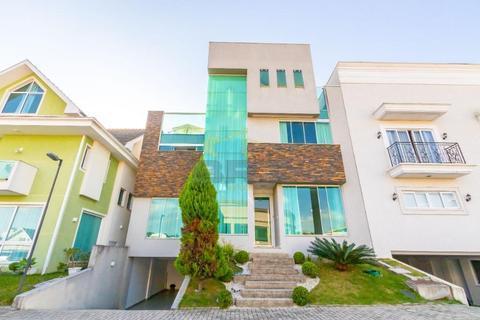 Casa à venda em Curitiba, Bairro Alto, com 3 quartos, com 318.23 m²