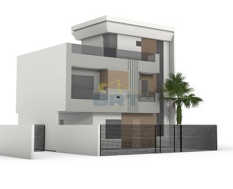 Sobrado Moderno na Rua 24 de Maio